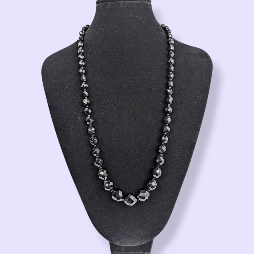 Vintage Faceted Black Glass Beaded Necklace